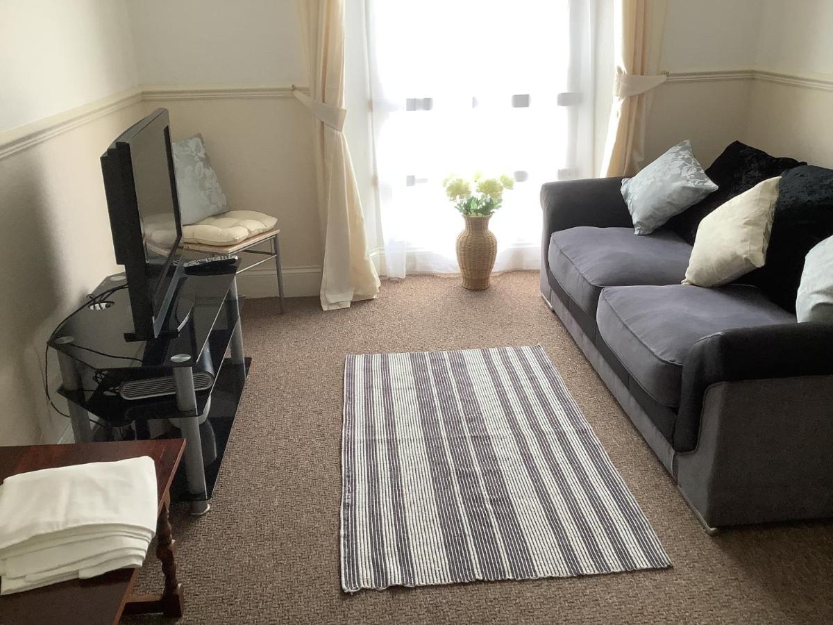 Second Floor Apartment Tenby Town Centre Buitenkant foto