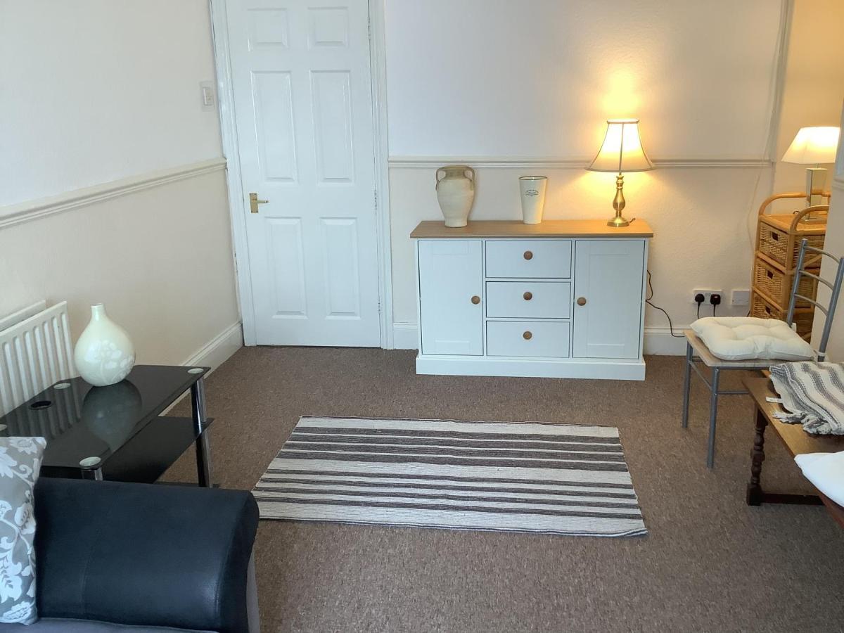 Second Floor Apartment Tenby Town Centre Buitenkant foto